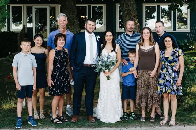 Liz & Brett extended family