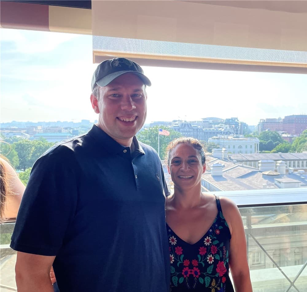 Liz & Brett photo 13