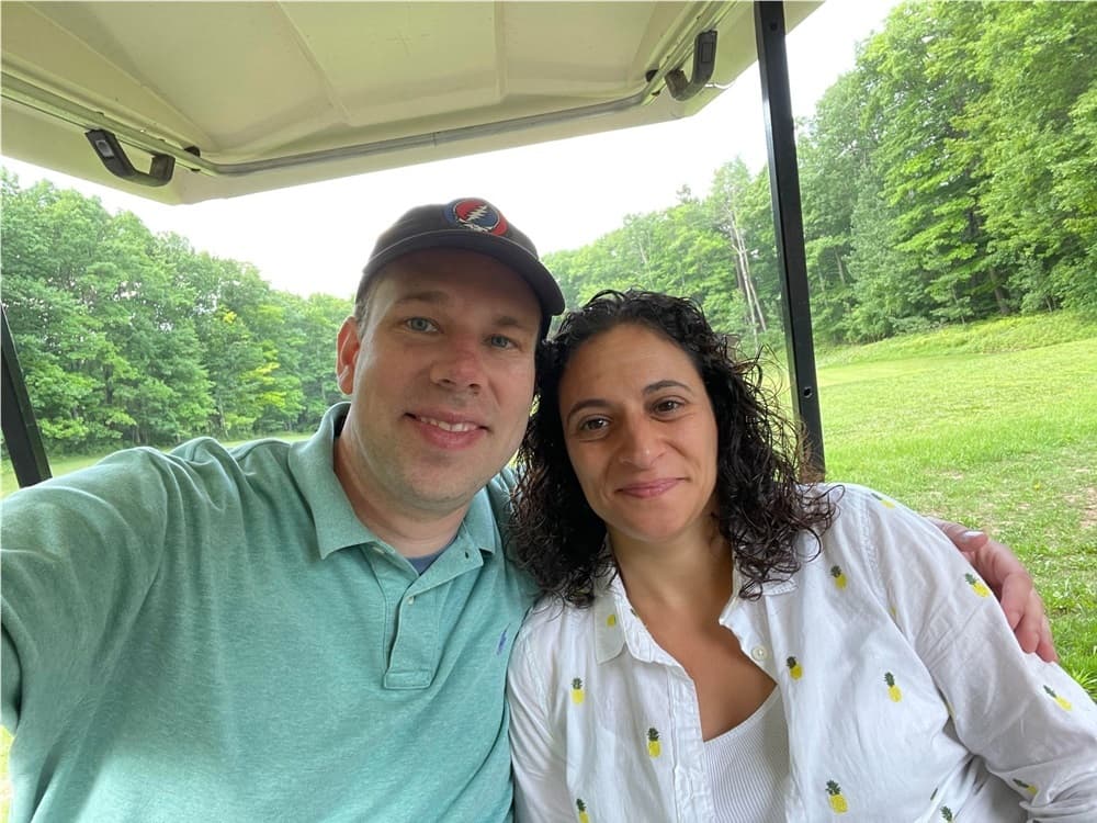 Liz & Brett photo 11