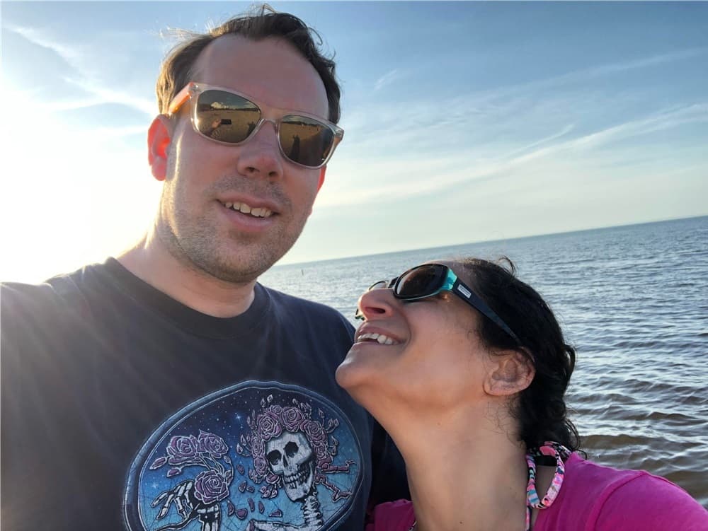 Liz & Brett photo 15