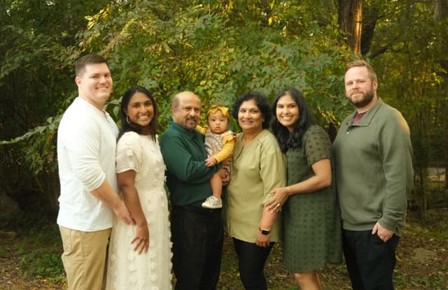 Liane & Carl extended family