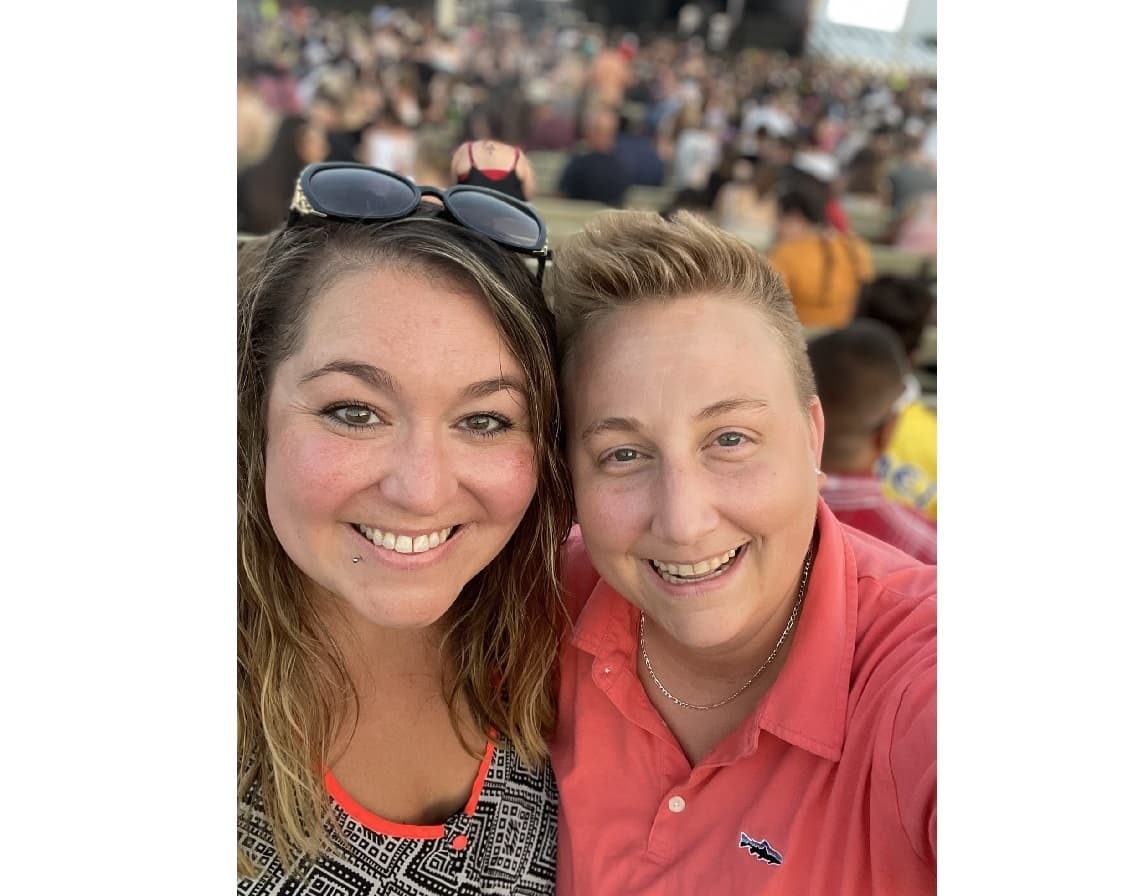 Ali & Ashley photo 15