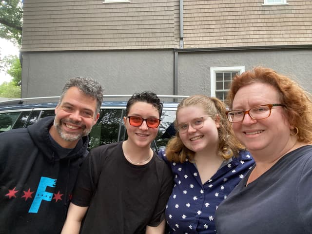 Laura & Steve extended family