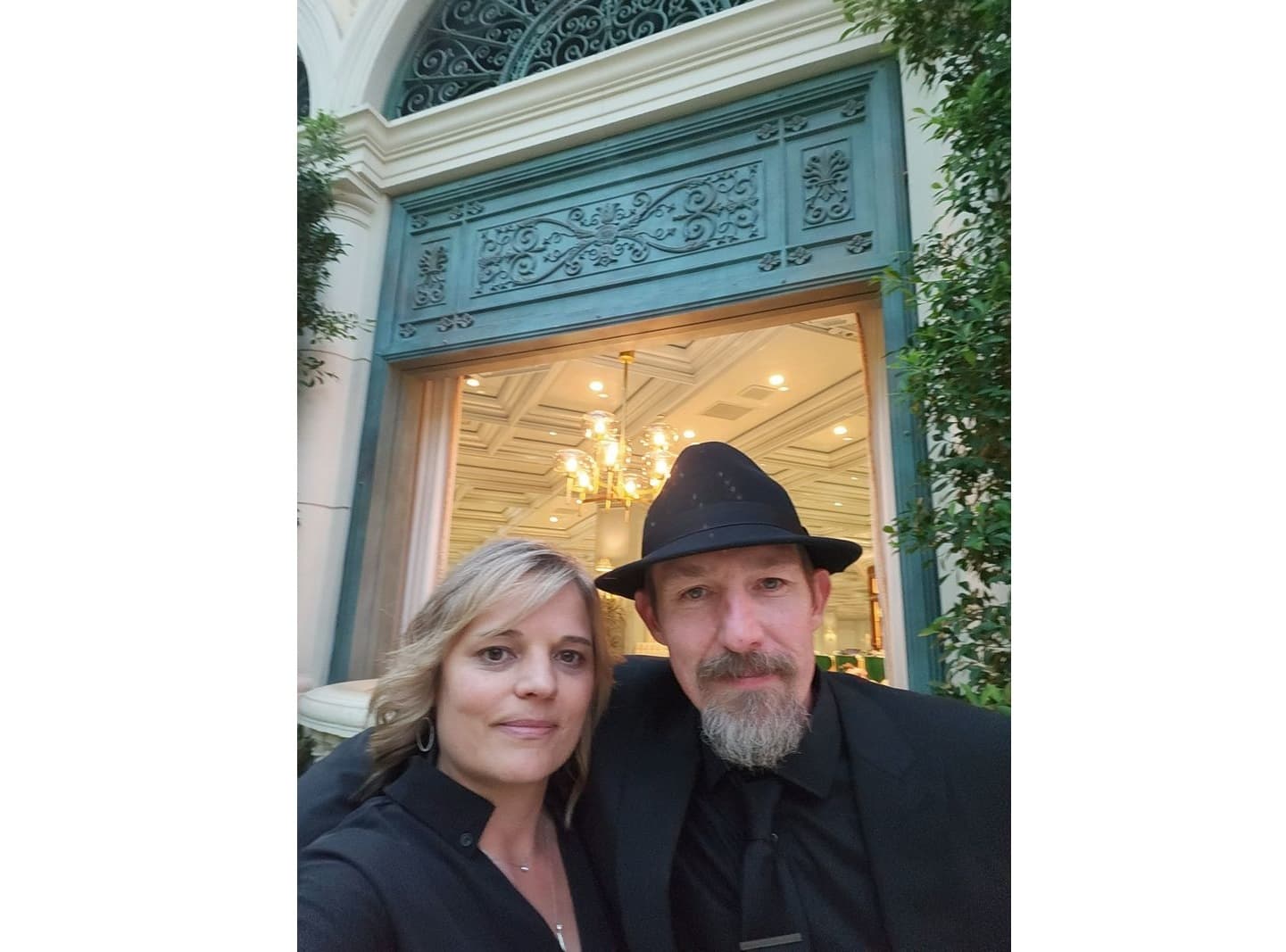 Lisa & Andrew photo 1