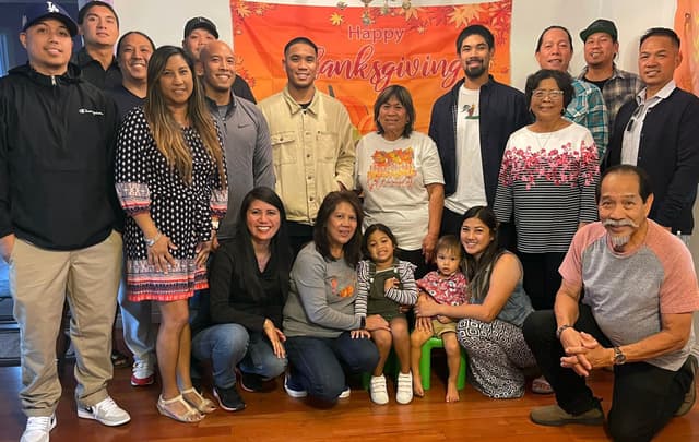 Glenn & Jackie extended family