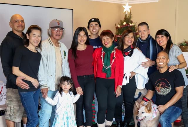 Glenn & Jackie extended family