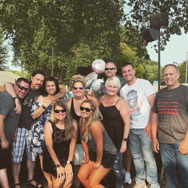 Danielle & Dave extended family