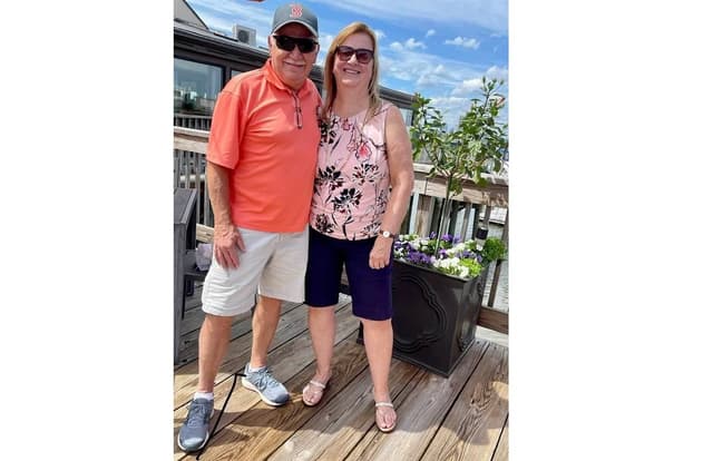 Amy & Dan extended family