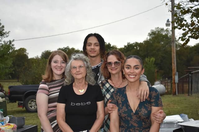 Ashleigh & Josh extended family