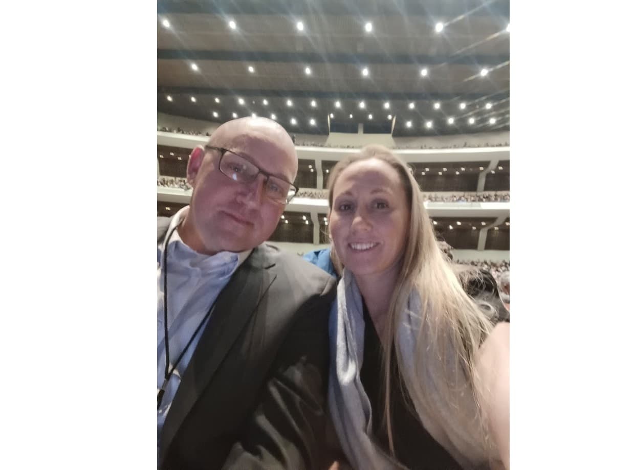 Mike & Meesha photo 5