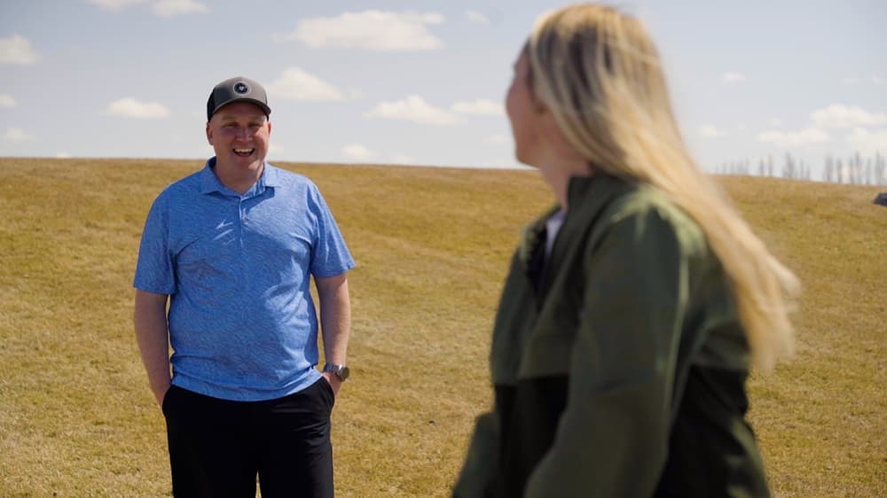 Mike & Meesha photo 19