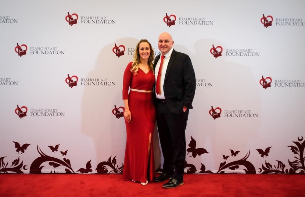 Mike & Meesha photo 8