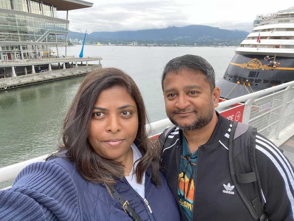 Nitish & Shruthi photo 12