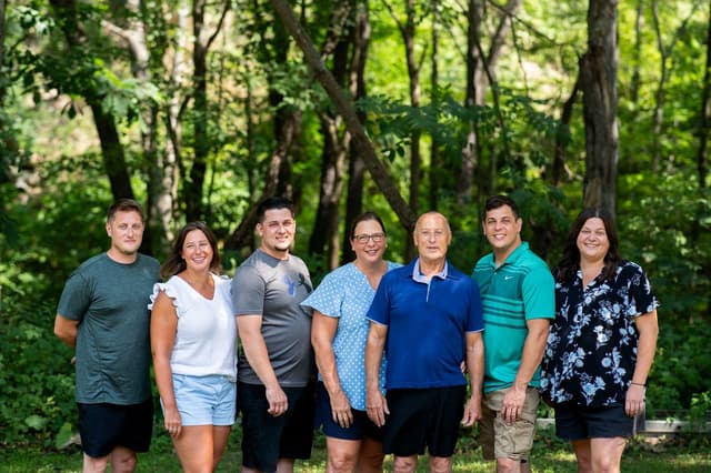 Rachel & Bradley extended family