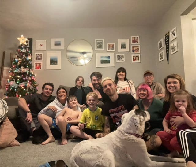 Melissa & Joe extended family