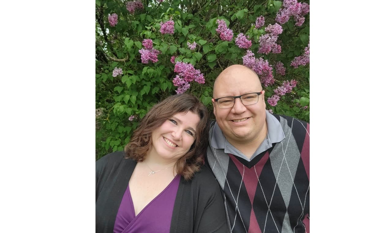 Lindsay & Matt photo 1