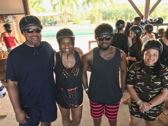 Kenneth & Robert extended family