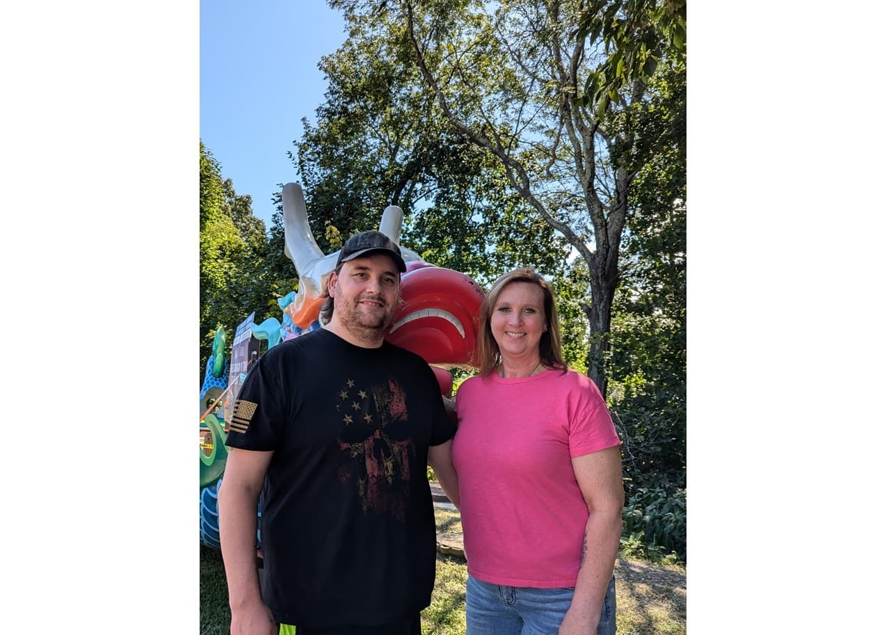 Rachelle & Chris photo 2