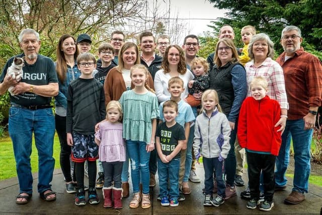 Erin & Dave extended family