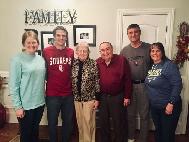 Savannah & Keith extended family