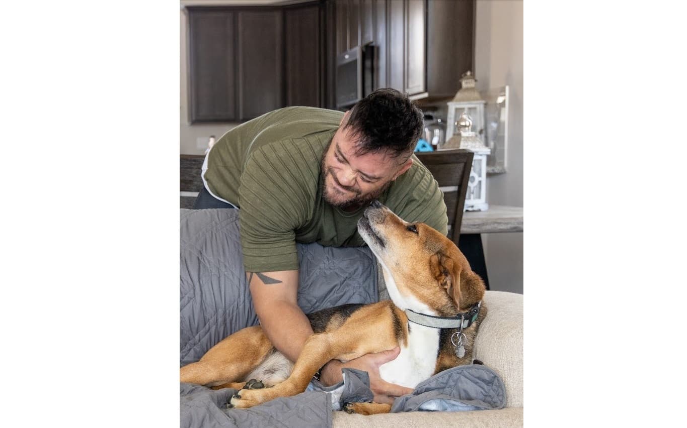 Heather & Raven photo 10