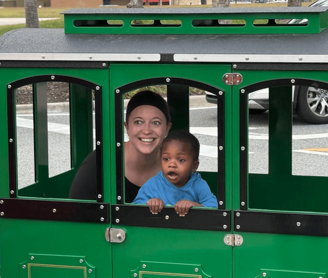 Heather & Raven photo 11