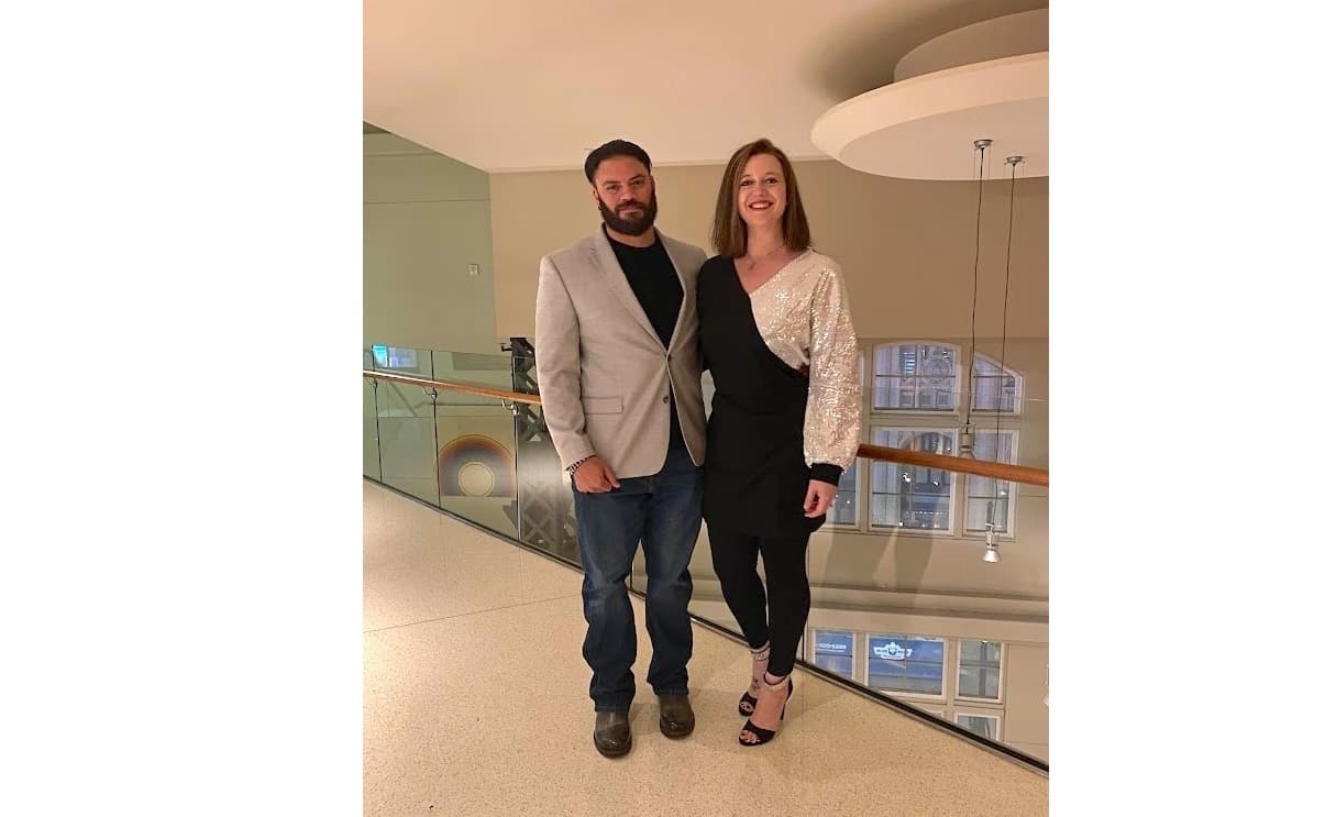 Heather & Raven photo 3