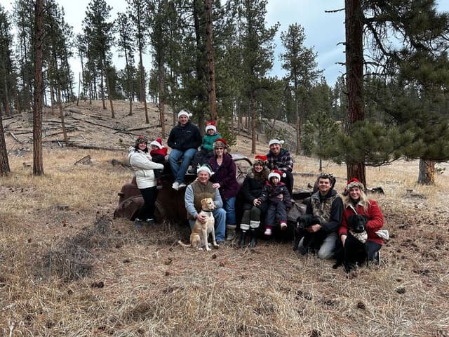 Meggie & Kevin extended family