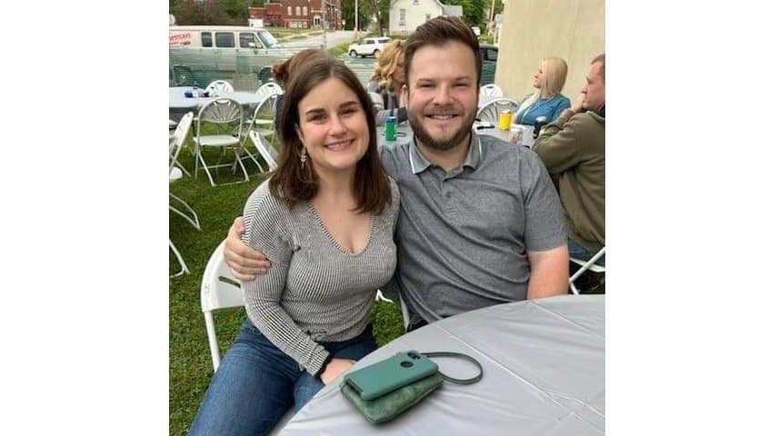 Cait & Cody photo 10