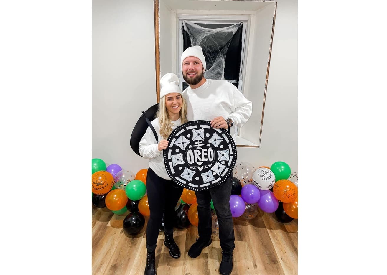 Sam & Michelle photo 15