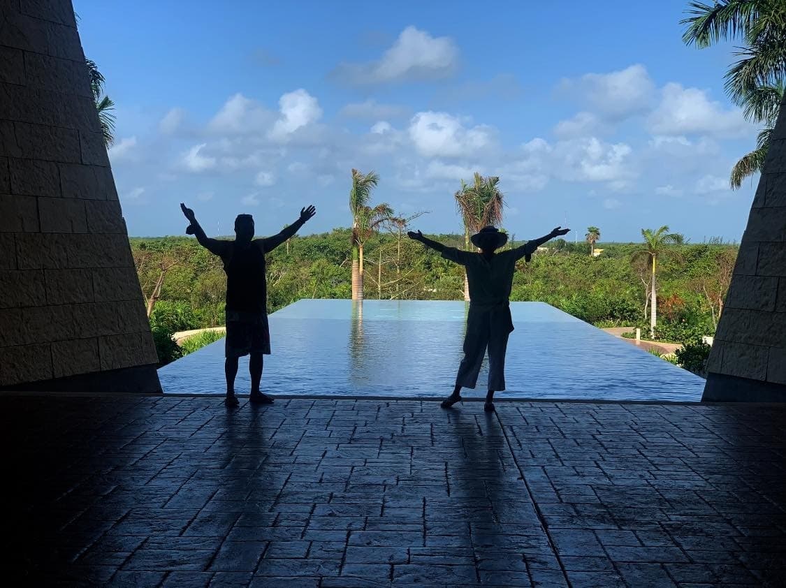 James & Katelin photo 4