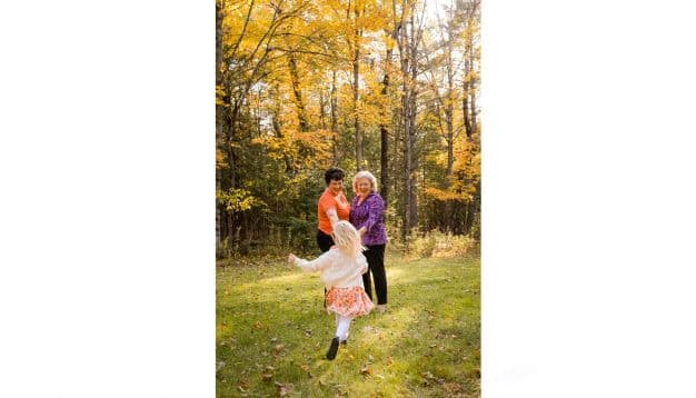Serine & Becky photo 10