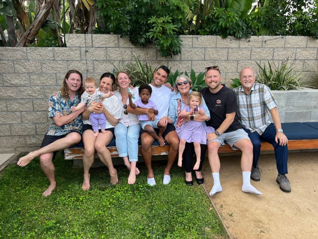 Evan & Pete extended family