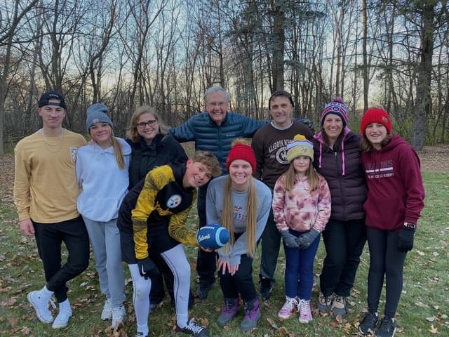 Nicole extended family