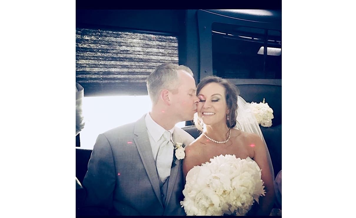 Laura & Robert photo 9