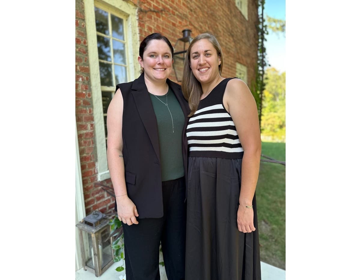 Katlyn & Katie photo 1