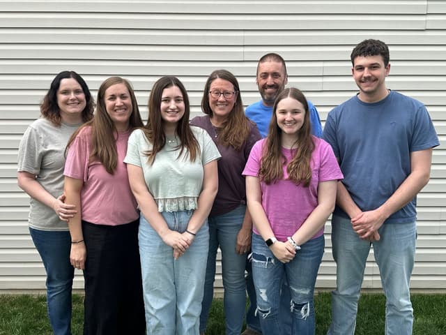 Katlyn & Katie extended family