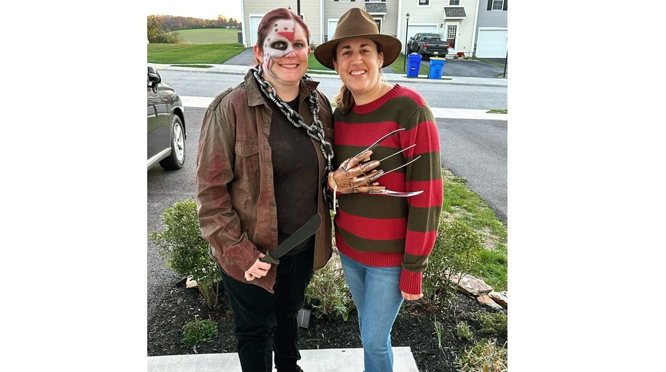 Katlyn & Katie photo 9