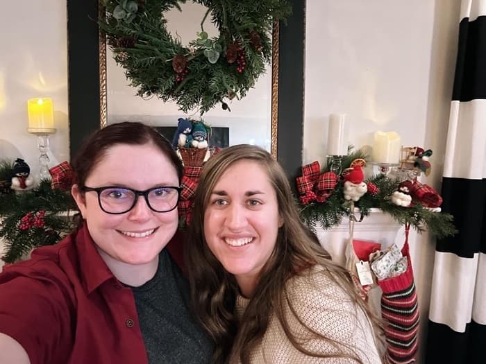 Katlyn & Katie photo 11