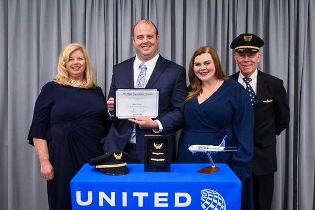 Elaina & Dan extended family