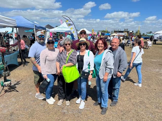 Yairis & Eric extended family