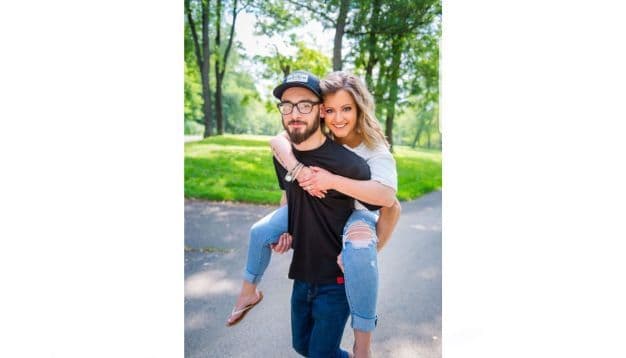 Amanda Nicole & Nicholas James photo 6