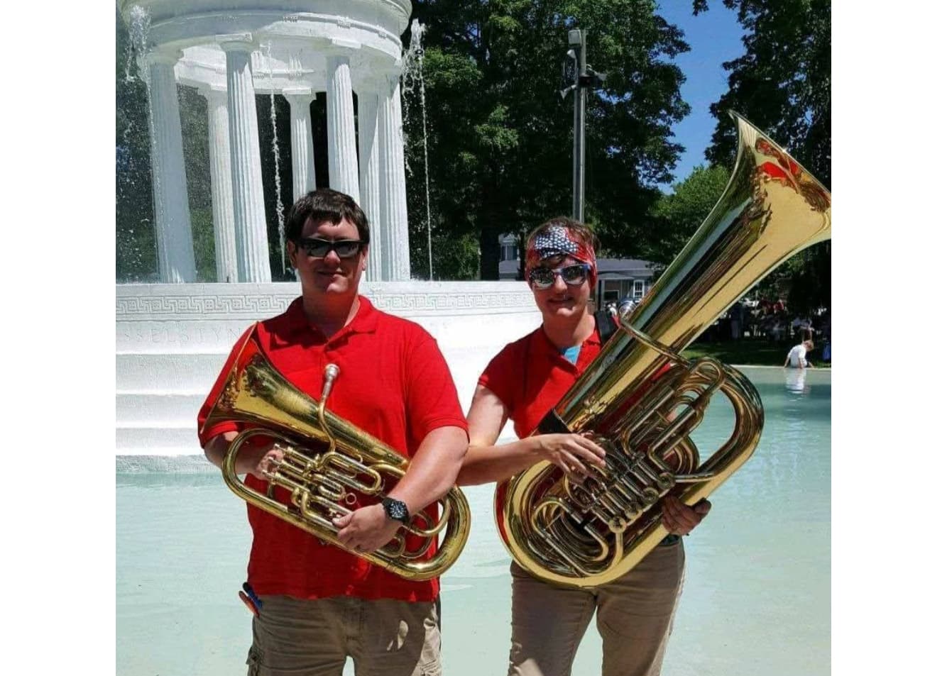 Joshua & Amanda photo 11