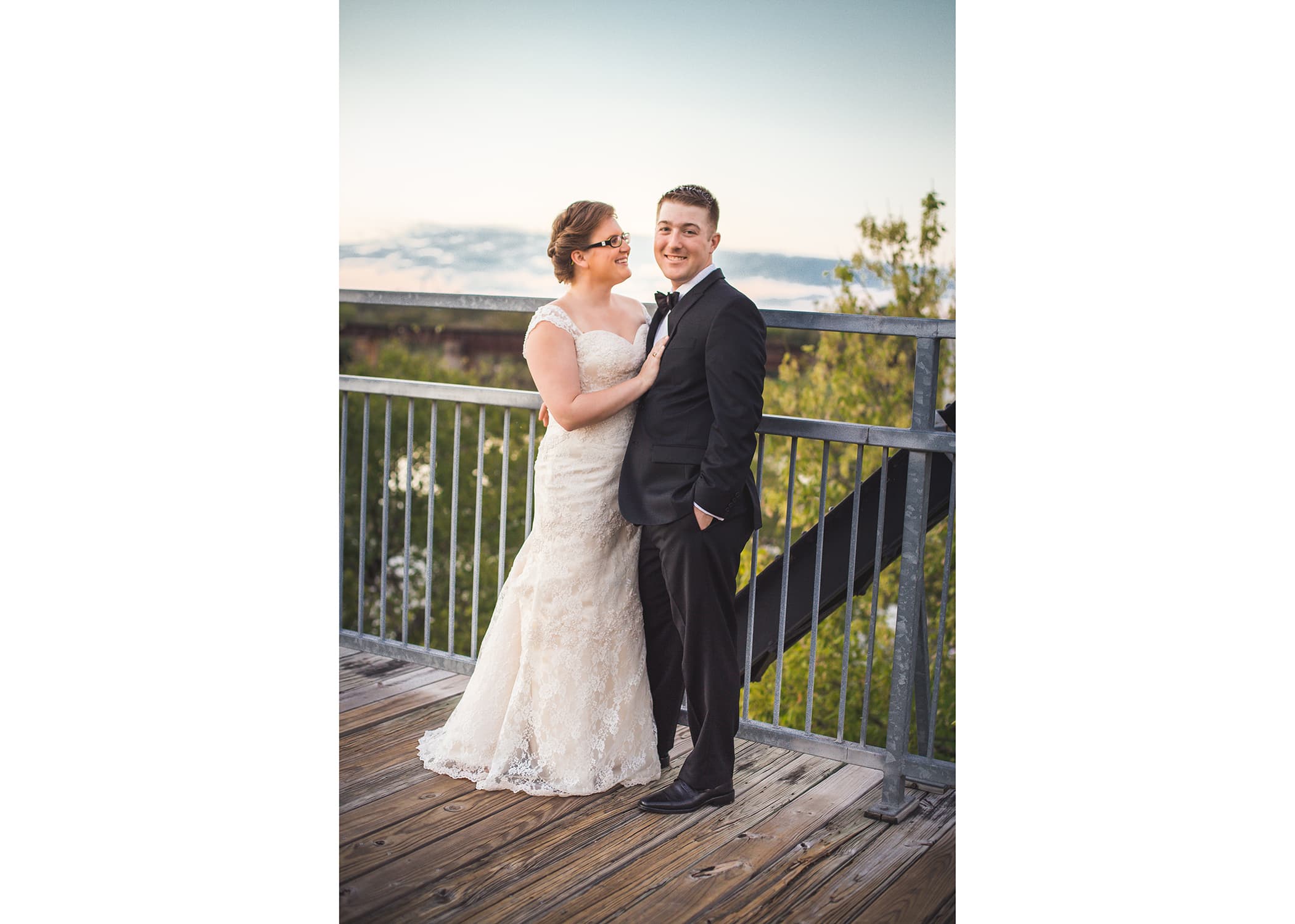 Laura & Robbie photo 8