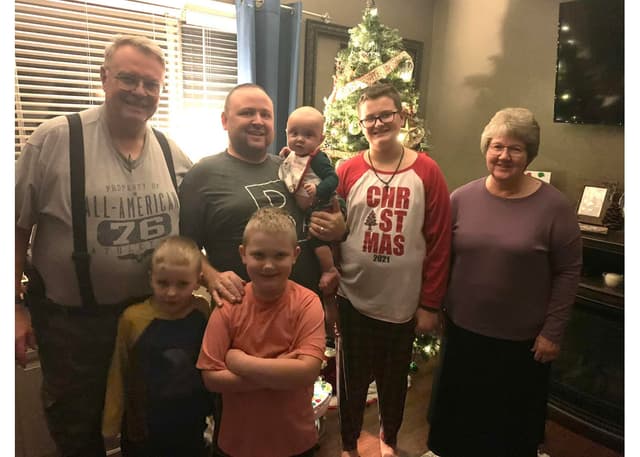 Wendy & Daryn extended family