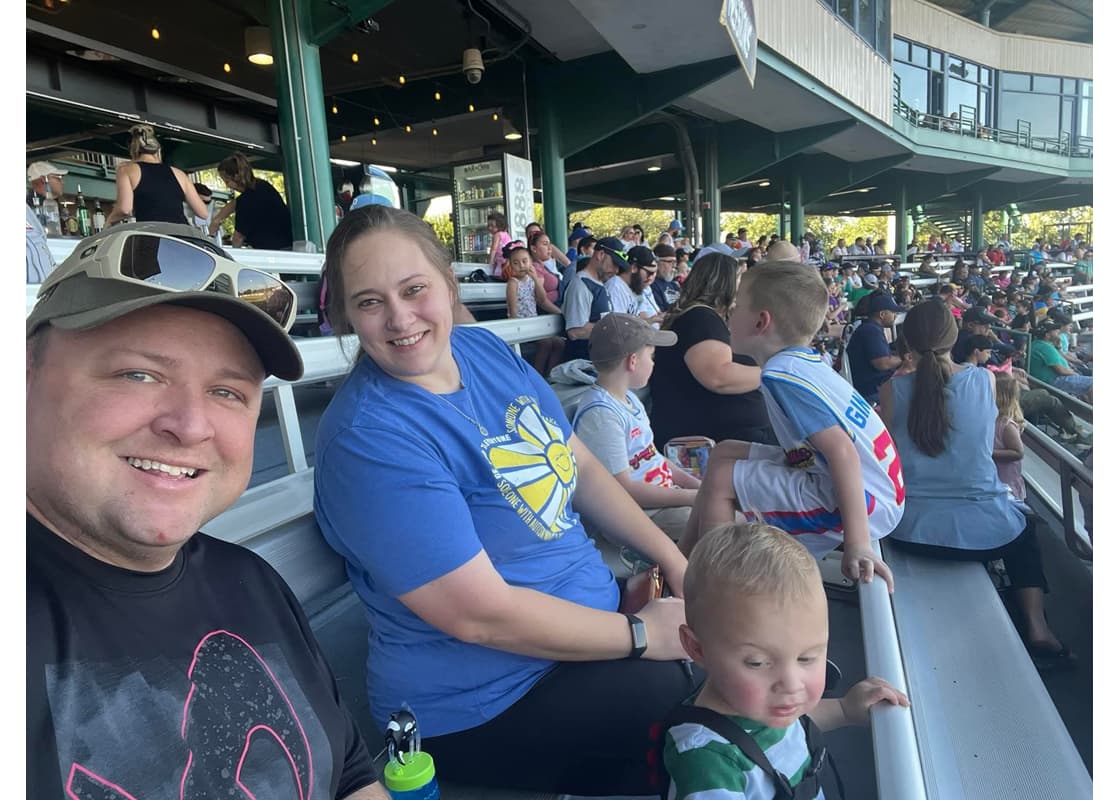 Wendy & Daryn photo 4