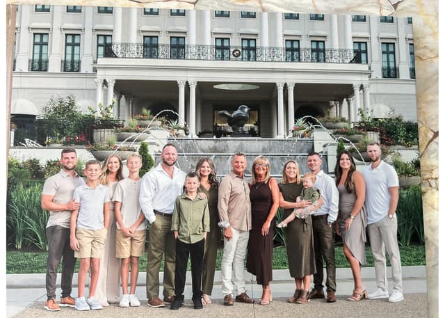 Savannah & Derek extended family