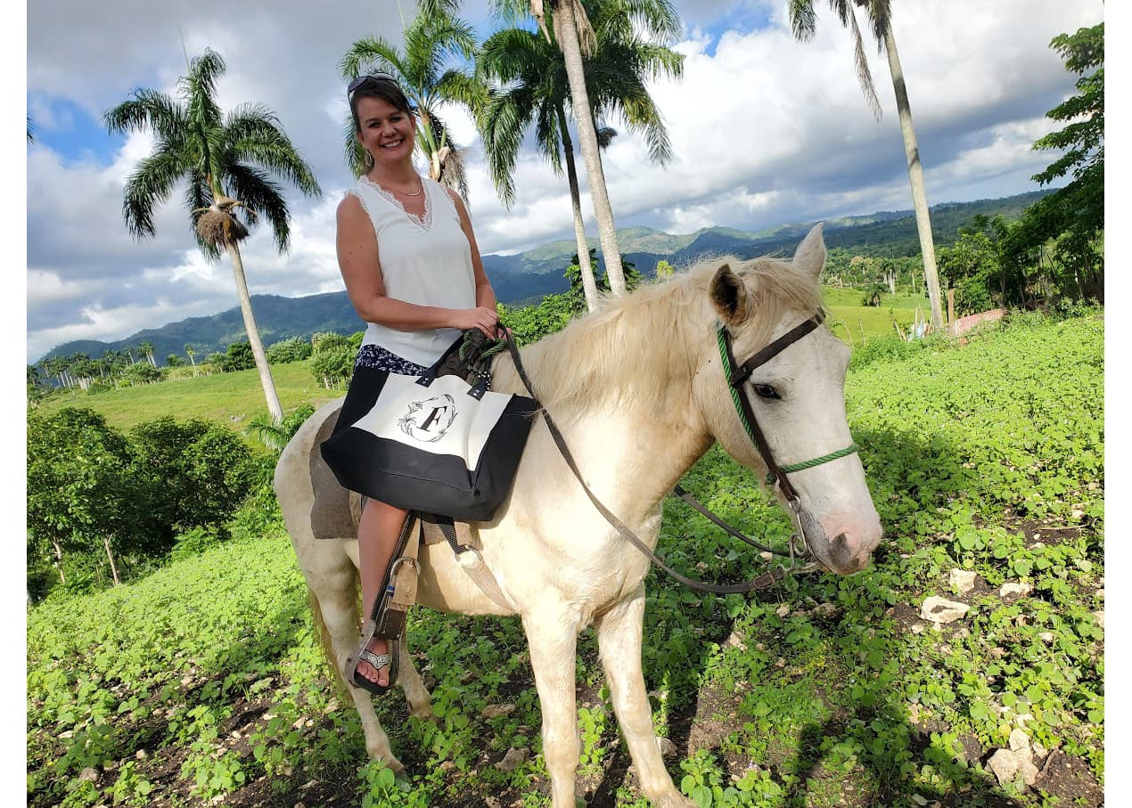 Bobbie Sue & Eric photo 3