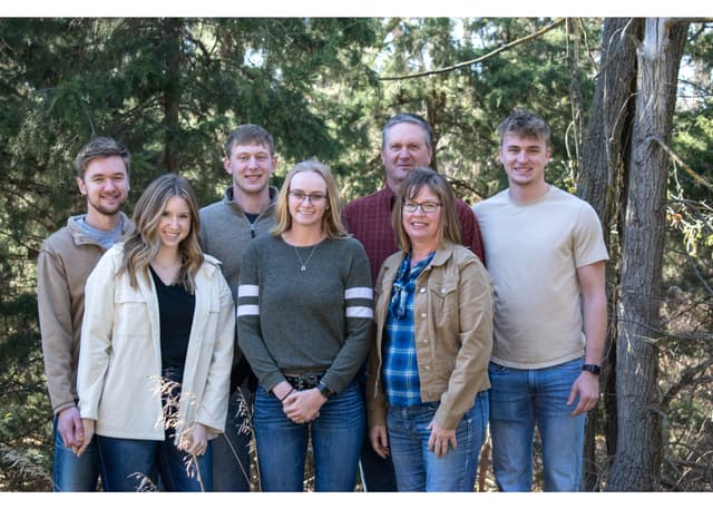 Sydnie & Ryan extended family