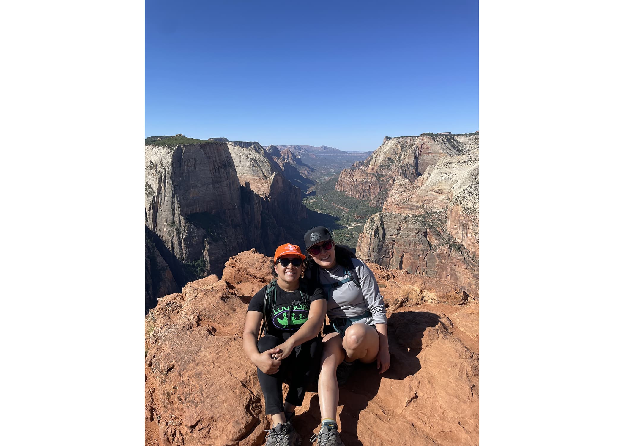 Nicole & Ashley photo 4